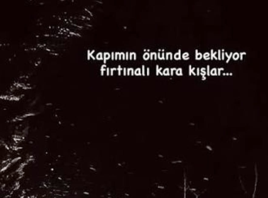 Kapımın Önünde Bekliyor Fırtınalı Kara Kışlar | Anatolian LapMusica