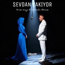 Sevdan Yakıyor 